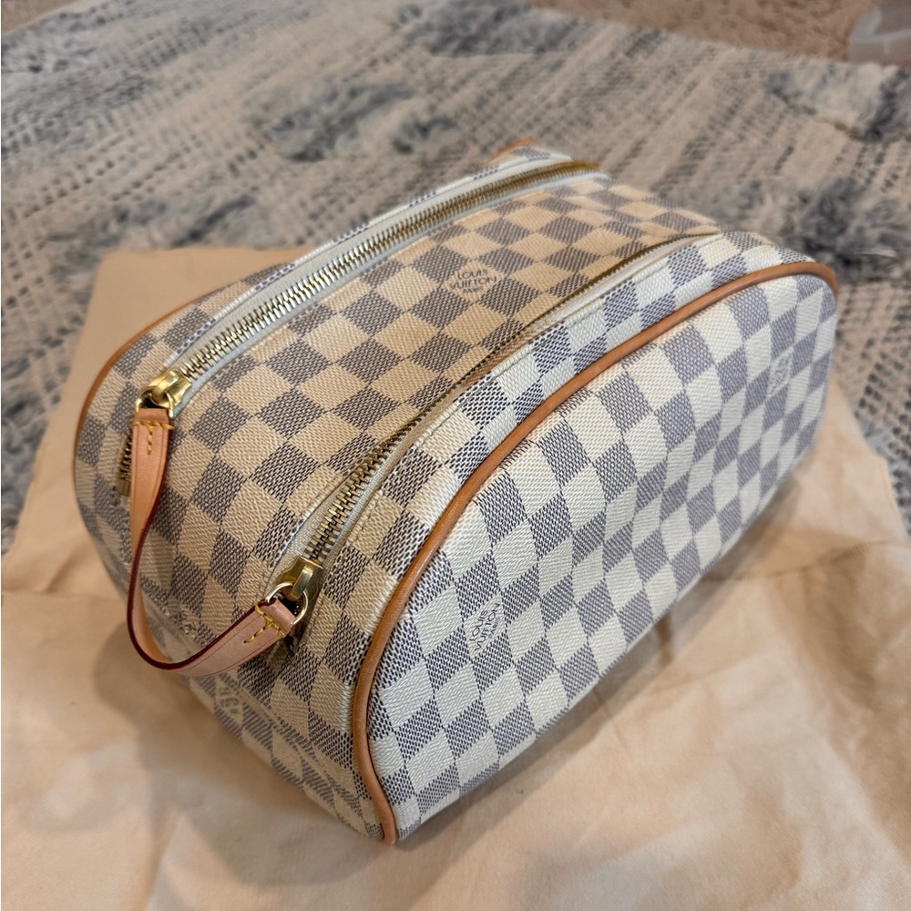 Toiletry/Cosmetic Bag